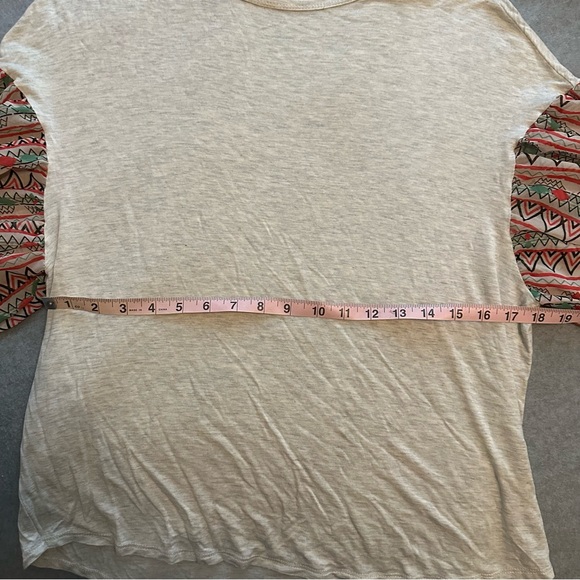 ODDY gray long balloon sleeve top size M - Picture 7 of 9